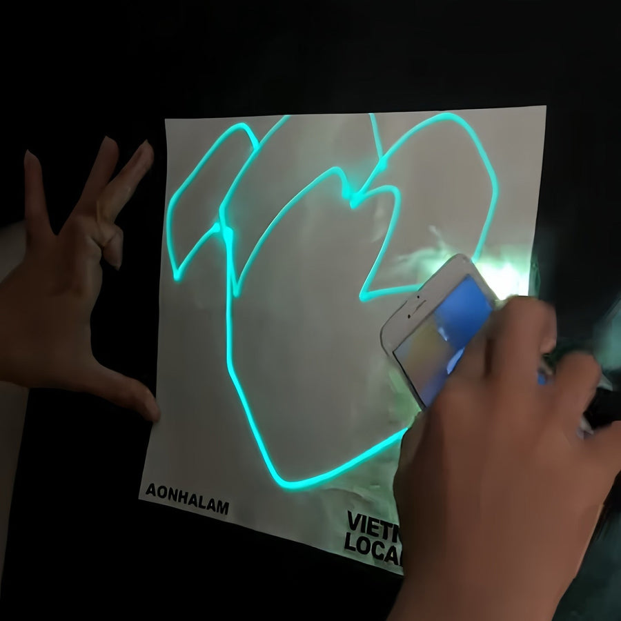 [GOLD] GlowCanvas Tee – Light-Activated Drawing T-Shirt